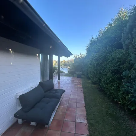 Ferienhaus Direkt Am Mit Privatem Sandstrand