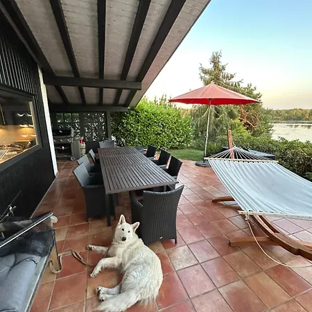 Ferienhaus Direkt Am Mit Privatem Sandstrand *