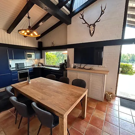 Direkt Am Mit Privatem Sandstrand Guster